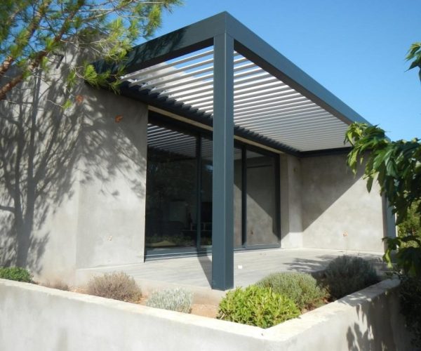 Pergola à lames orientables