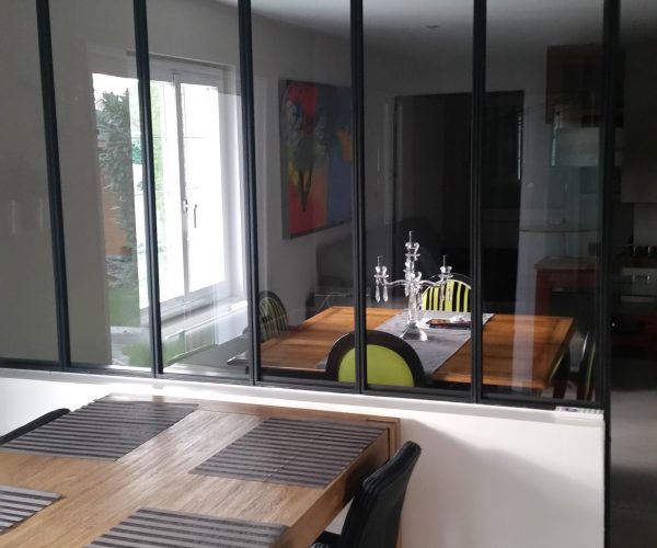 20160223_174133_1525677237564 Belle verrière installée dans un salon