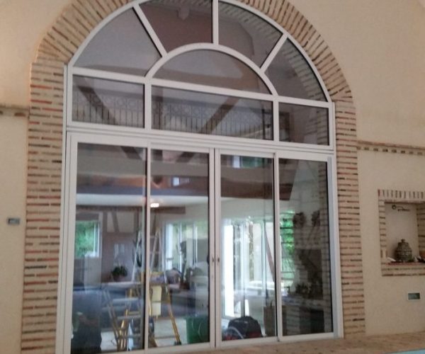 20160620_144242_1525677237330 Grande porte et fenêtre construite sur mesure